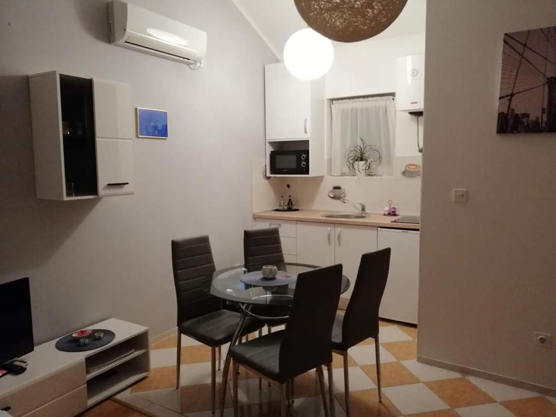 Apartments Jonjic Vodice Dış mekan fotoğraf