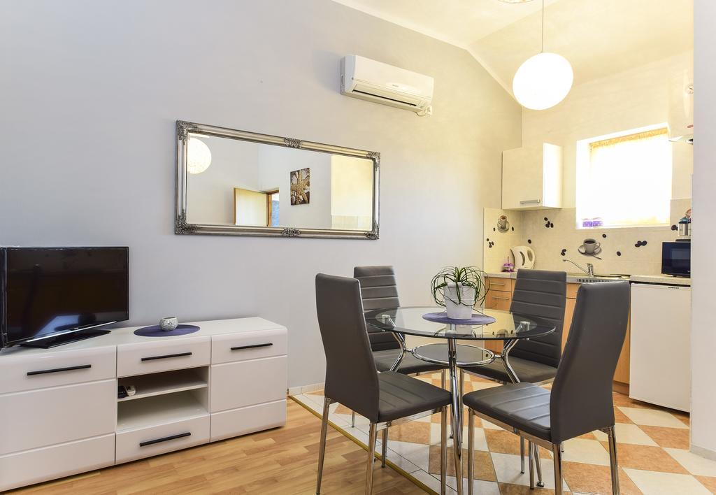 Apartments Jonjic Vodice Dış mekan fotoğraf