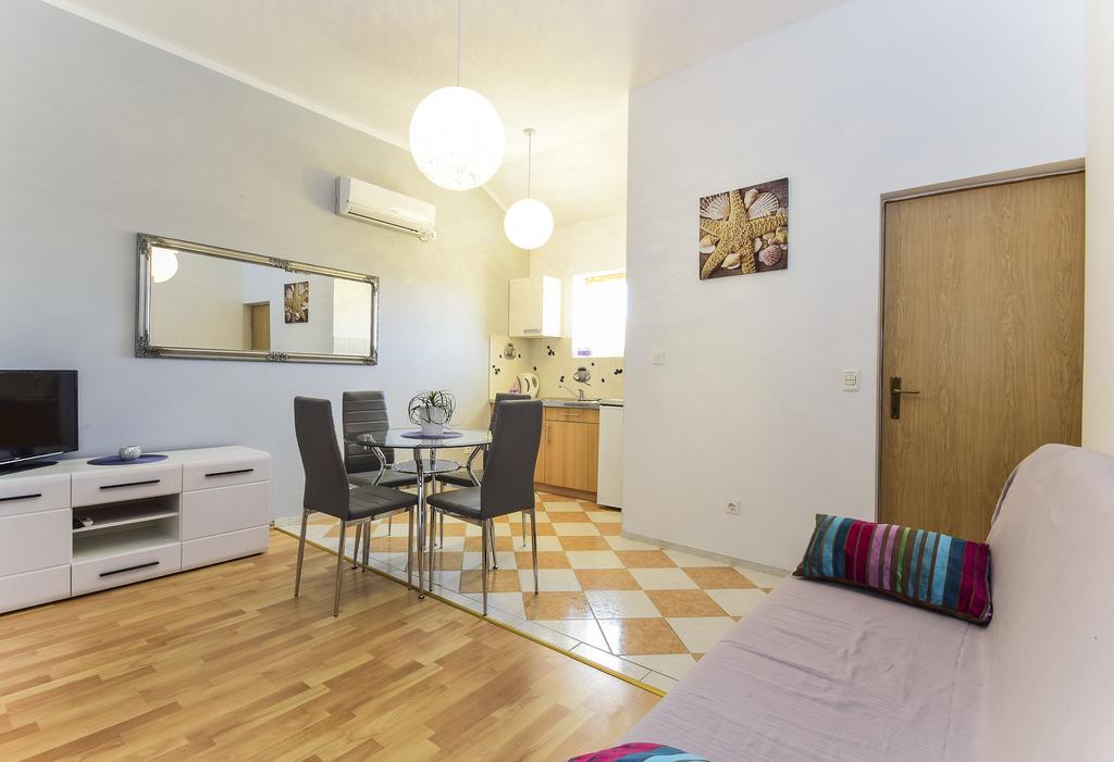 Apartments Jonjic Vodice Dış mekan fotoğraf